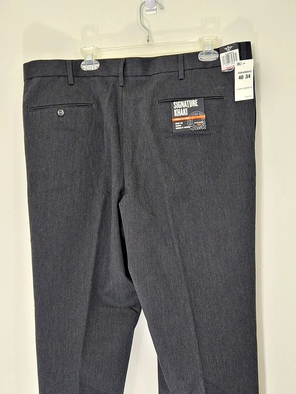 Dockers Signature Khaki Classic Fit D3 Classic Fit Dress Pants in Gray Waist 40 - Picture 5 of 11